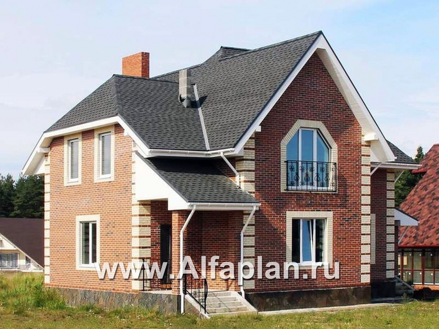 Проекты домов Альфаплан - «Клио» - коттедж из газобетона с угловой террасой - дополнительное изображение №1